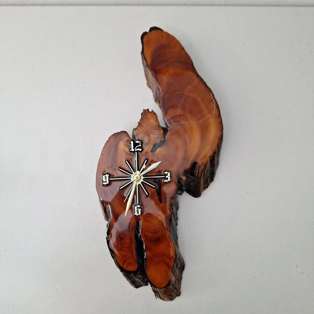 Vintage Lacquered Natural Cypress Wood Slab Stump Wall Clock Handmade Quartz